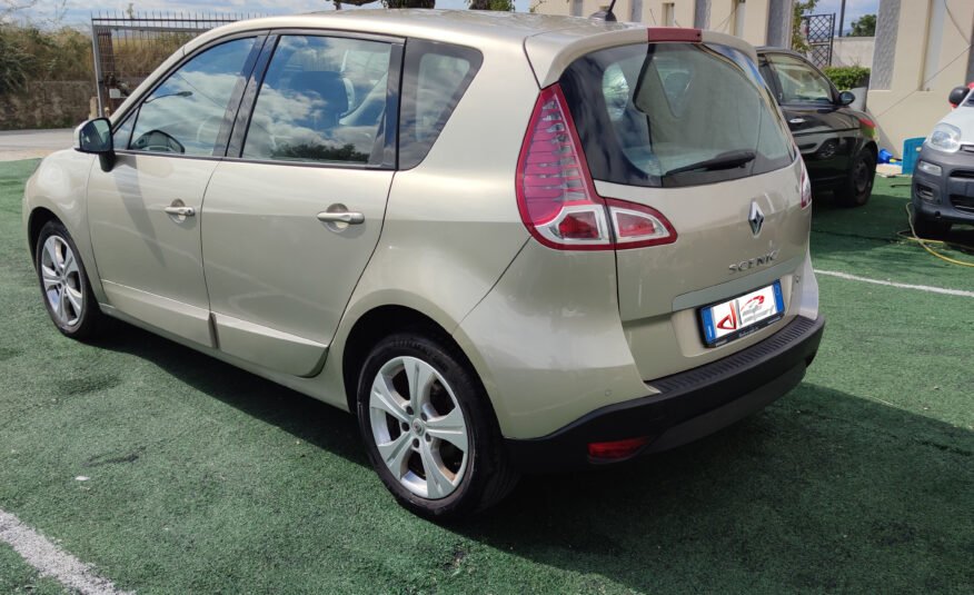 Renault Scenic 1500 dCi 110cv XMod